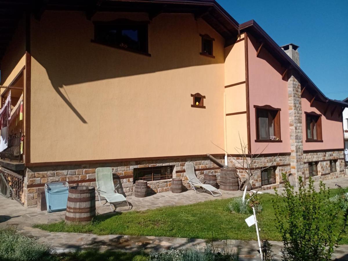 Кръчмъ При Байката Alpin Otel Ribaritsa Dış mekan fotoğraf